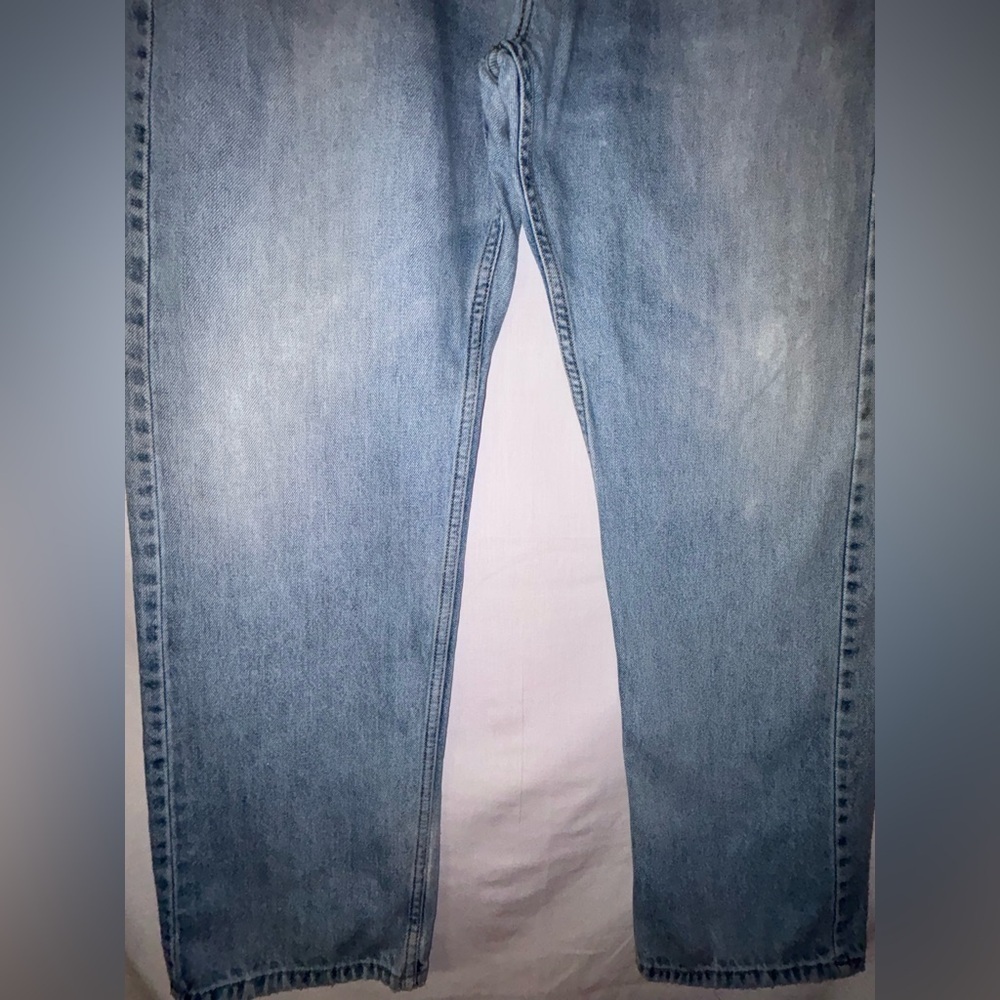 Men’s Levi's Classic Light Blue Straight Jeans - Picture 5 of 7